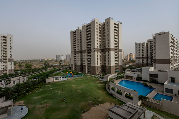 Flat Sale Vatika Living Ready Gurgaon 21 Sector 83 Gurgaon